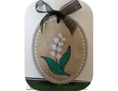 Motif de broderie machine muguet