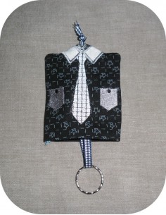 machine embroidery design  parfum key holder  ITH