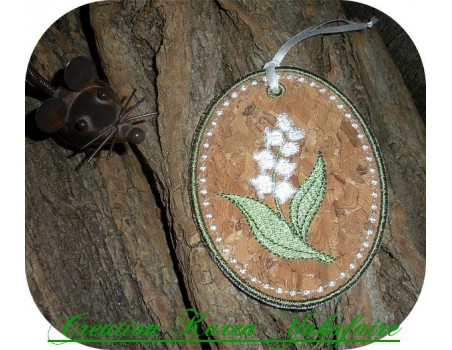 Motif de broderie machine muguet