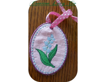 Instant download machine embroidery pink flower