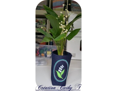 Motif de broderie machine muguet