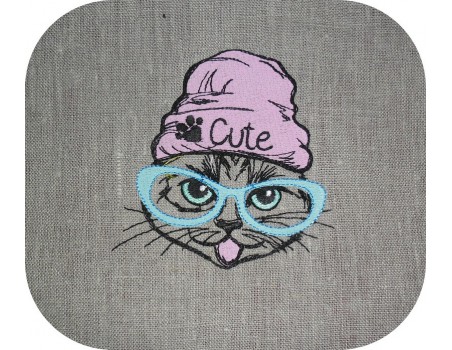 Motif de broderie machine chat cute