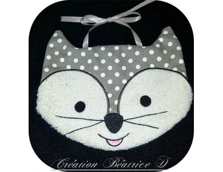 Motif de broderie machine Bavoir renard ITH