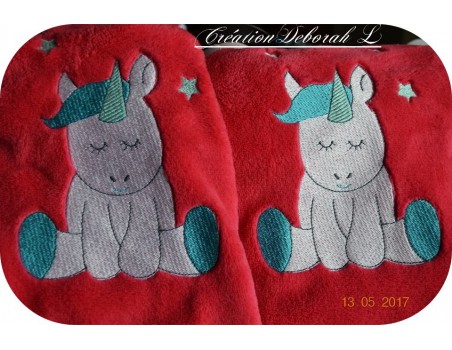 Motif de broderie machine bébé licorne