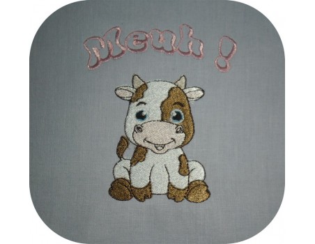 Motif de broderie machine bébé vache