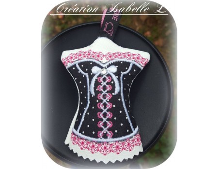 machine embroidery design  Bustier keychain ITH