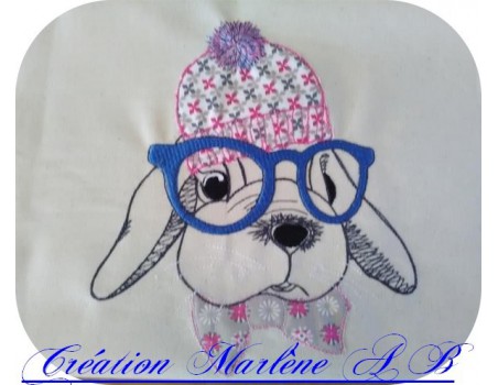 Motif de broderie machine lapin à lunettes