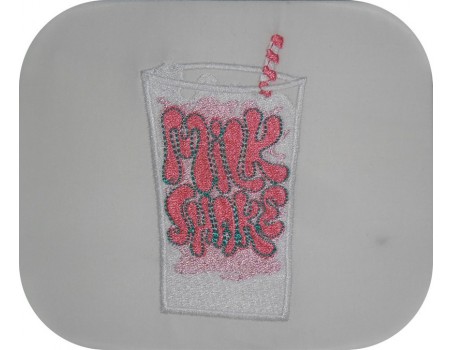 Motif de broderie machine milk shake