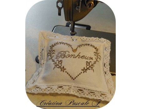 Instant download machine embroidery romantic heart