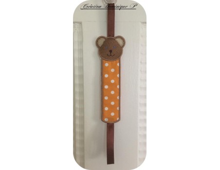 embroidery design bear pacifier clip ITH