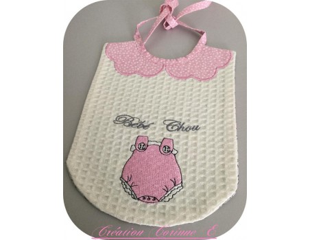 Motif de broderie machine barboteuse 