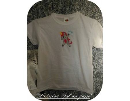 Motif de broderie machine  dab licorne