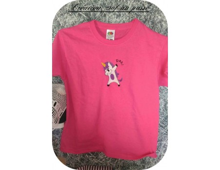 Motif de broderie machine  dab licorne