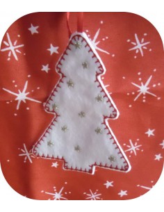 Motif de broderie machine sapin  ITH