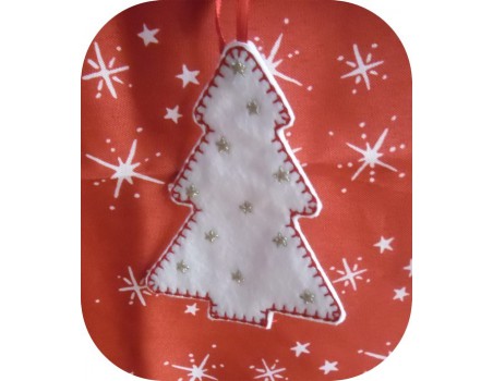 Motif de broderie machine sapin  ITH