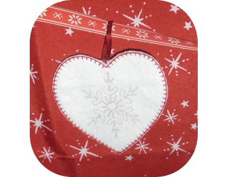 Motif de broderie machine coeur   ITH