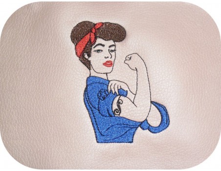 Motif de broderie machine pin up tatouée