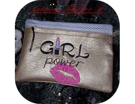 Motif de broderie machine girl power