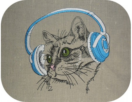 Motif de broderie machine chat avec ses écouteurs
