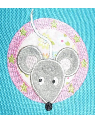 Motif de broderie souris