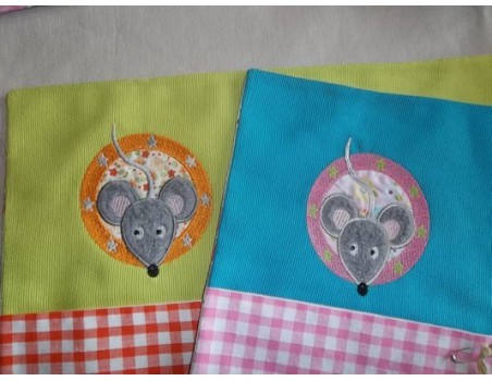 Motif de broderie souris