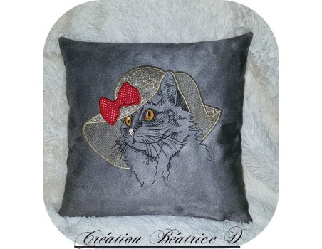 Motif de broderie machine chatte au chapeau