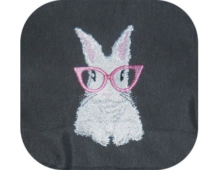 Motif de broderie machine lapin blanc