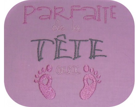 Motif de broderie texte parfaite