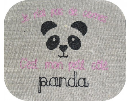 Motif de broderie machine côté panda