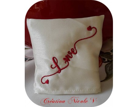 Instant download machine embroidery design in love on a bench