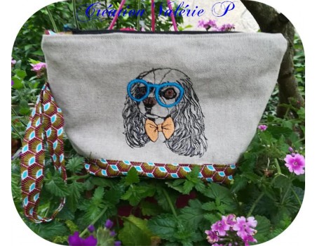 Motif de broderie machine cavalier king charles avec ses lunettes