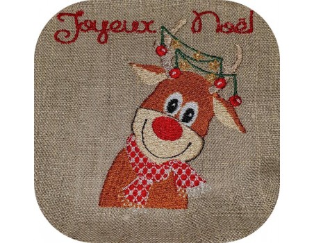 Motif de broderie machine petit cerf de noël avec sa guirlande