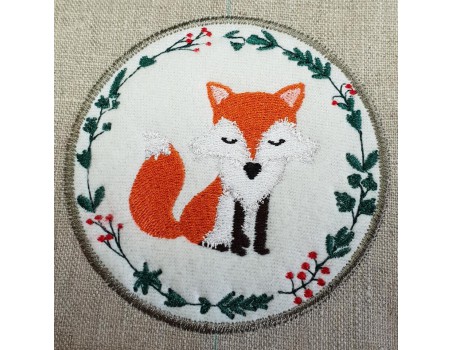 Instant download machine embroidery raccoon