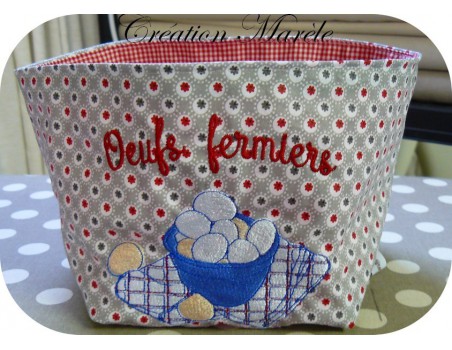 Motif de broderie machine oeufs fermiers