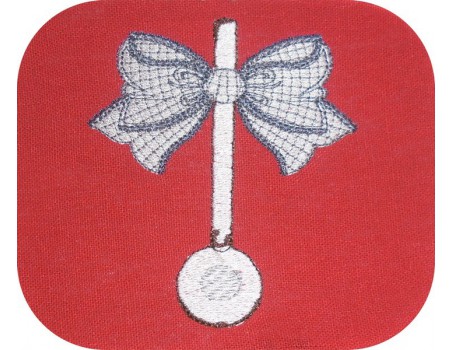 Motif de broderie machine  louche emaillée avec un noeud