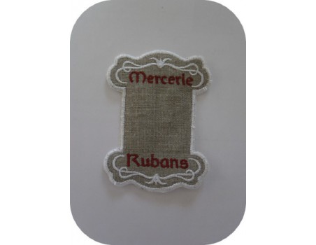 Motif de broderie cartonnette mercerie ruban