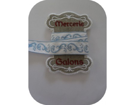 Motif de broderie cartonnette mercerie  galon