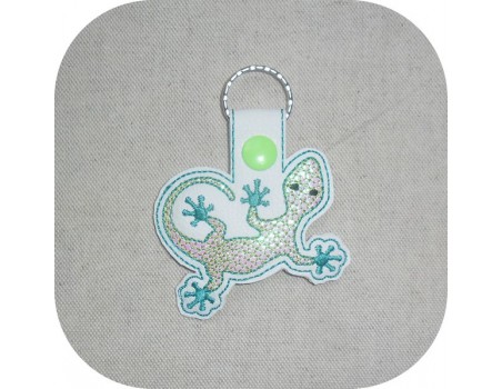 machine embroidery design turtle  mylar keychains ith