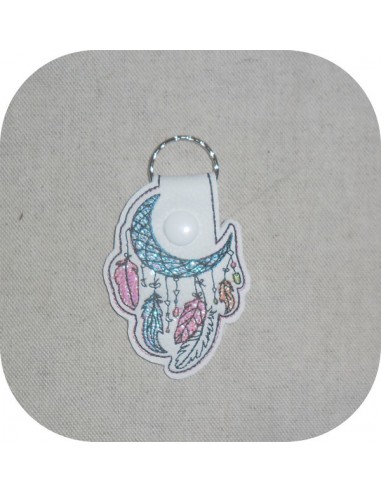 machine embroidery design lama mylar keychains ith