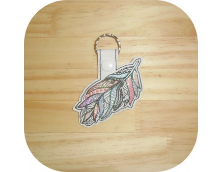 machine embroidery design dream Catcher mylar keychains ith