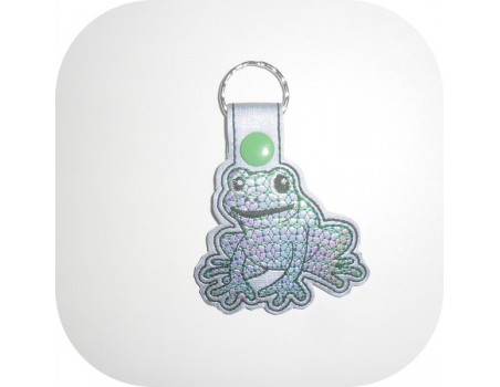 Motif de broderie machine porte clé grenouille en mylar  ITH