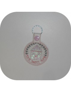 machine embroidery design  cicada mylar keychains ith
