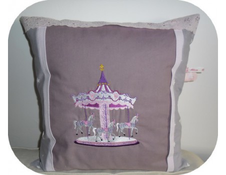 Motif de broderie grand carrousel