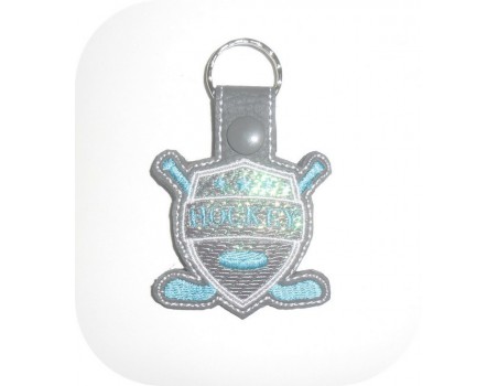 Motif de broderie machine porte clé hockey en mylar  ITH