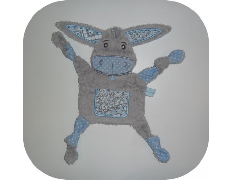 Instant download machine embroidery deer ith