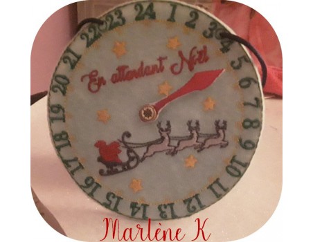 motif de broderie machine horloge en attendant Noël  ITH