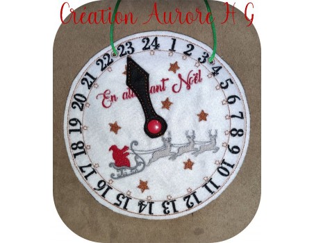 motif de broderie machine horloge en attendant Noël  ITH