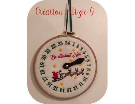 motif de broderie machine horloge en attendant Noël  ITH