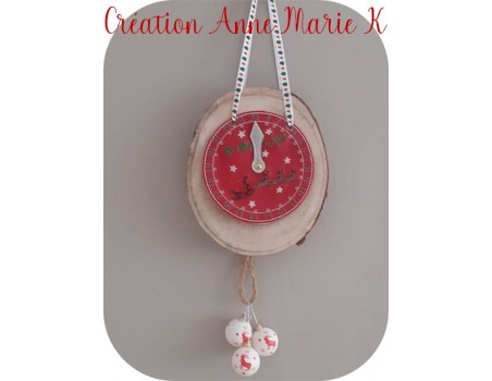 motif de broderie machine horloge en attendant Noël  ITH