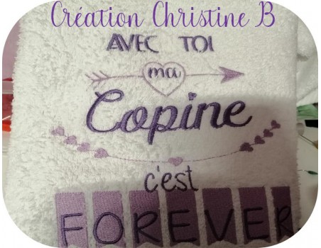 Motif de broderie  machine texte copine forever